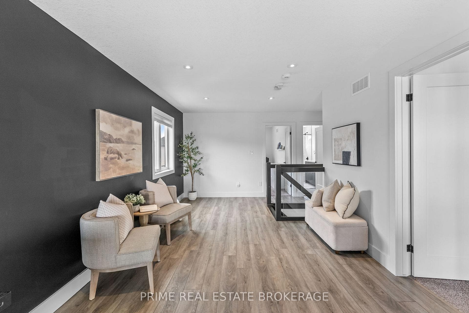1577 Applerock Avenue photo 18