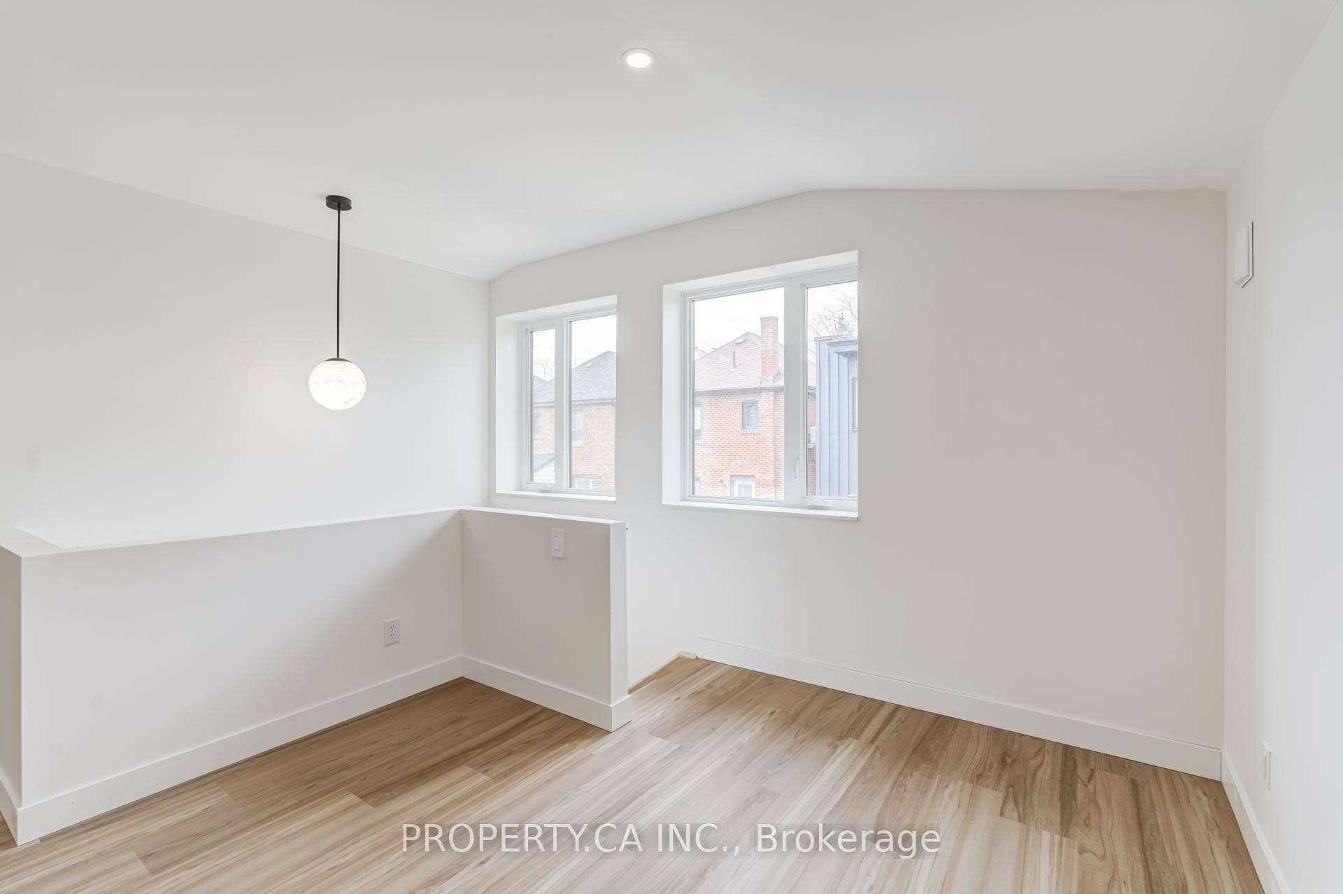 1063 Logan Avenue Unit Garden Suite photo 26