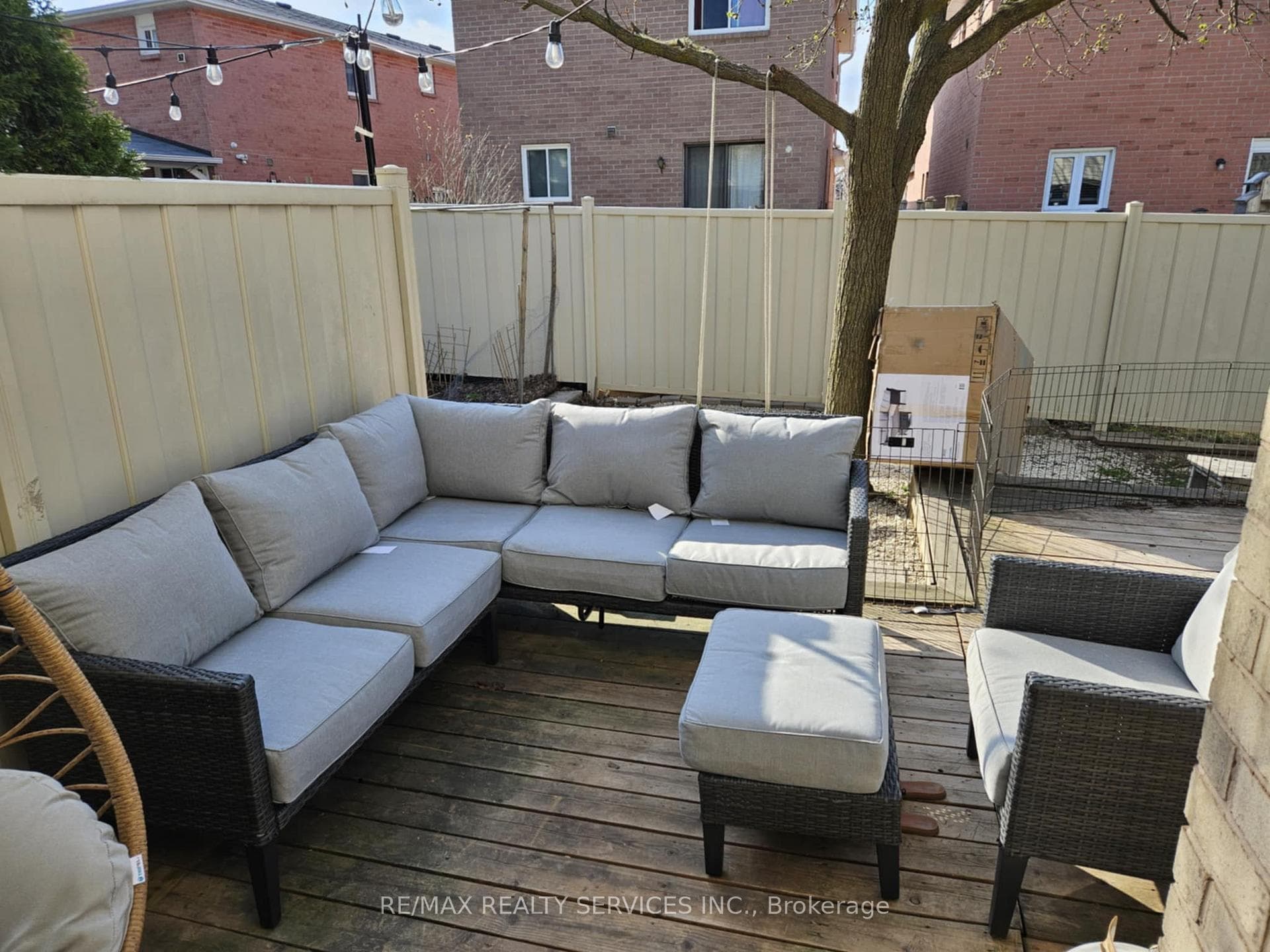 20 Chipstead Avenue photo 37