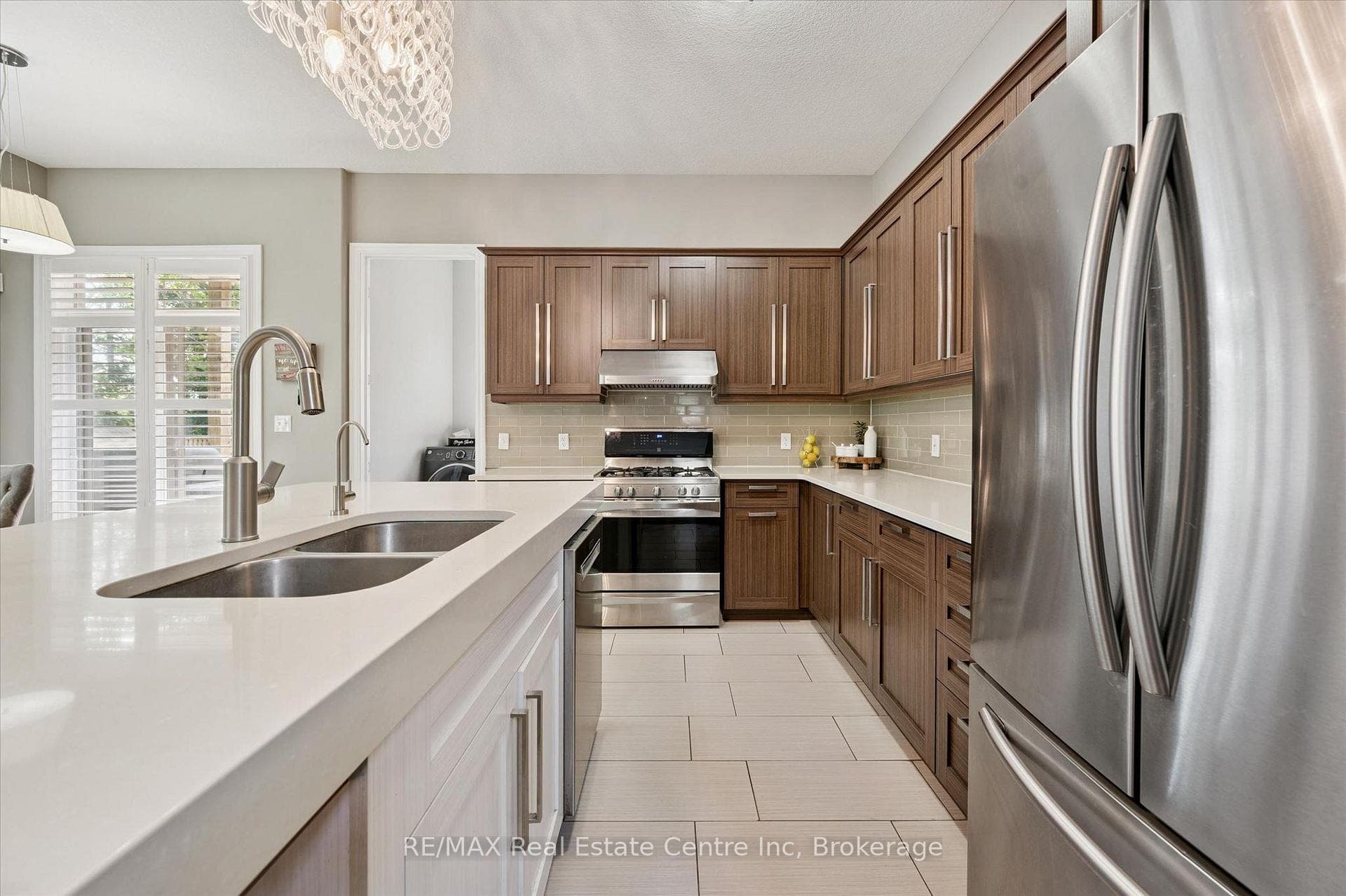 196 Maple Bush Drive photo 6