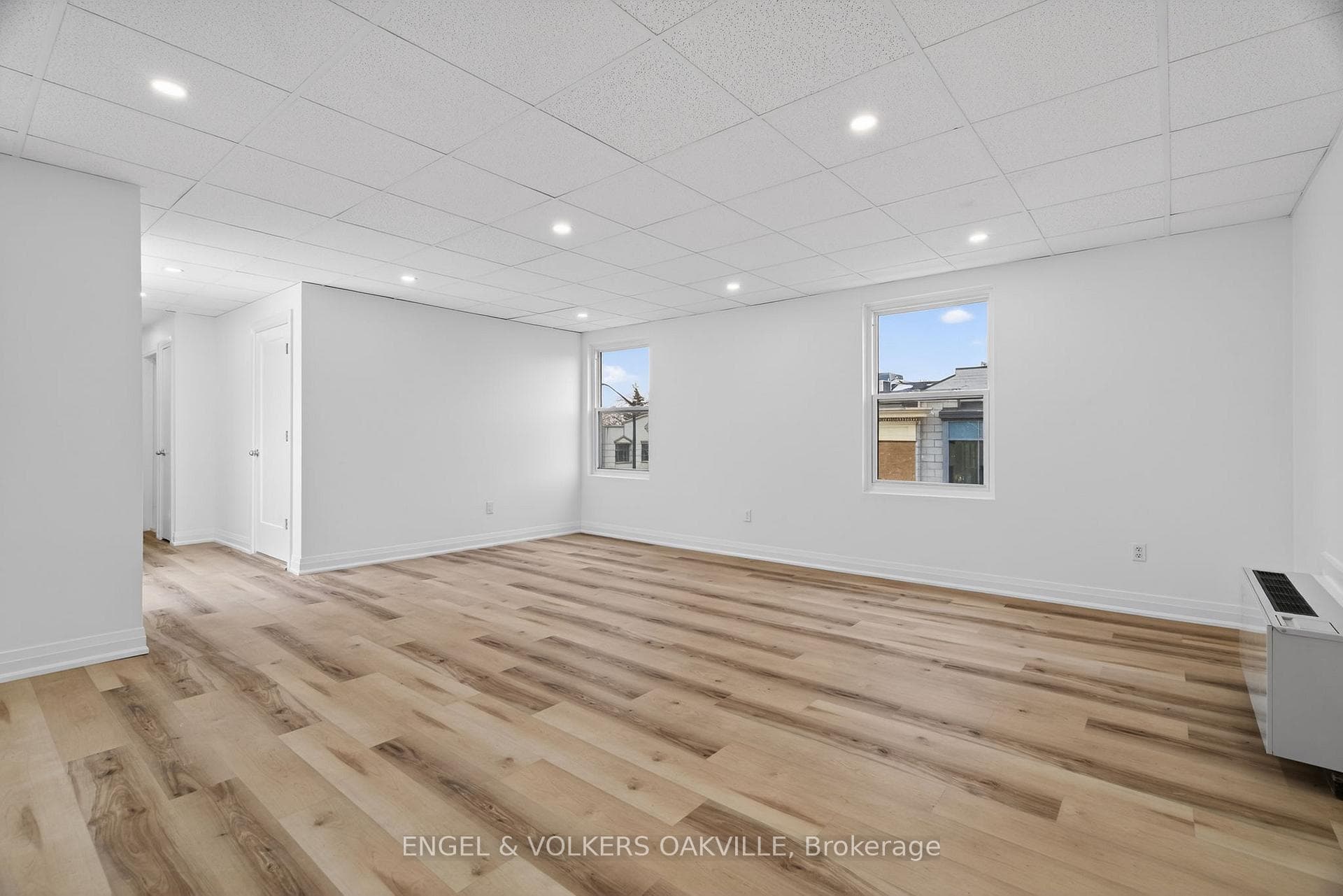 103 Thomas Street Unit 104 photo 8