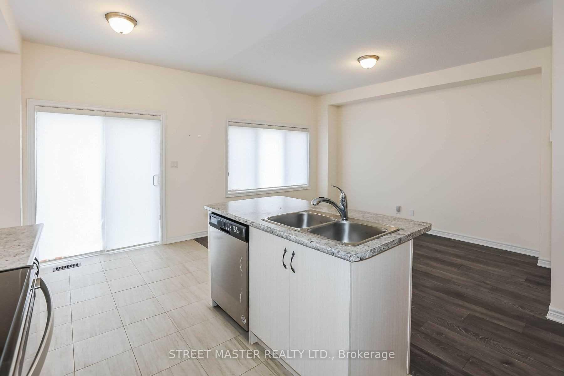 46 Harmony Way photo 9