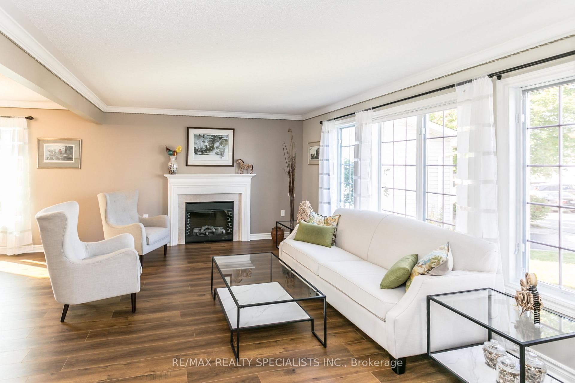 135 Glenariff Drive photo 11