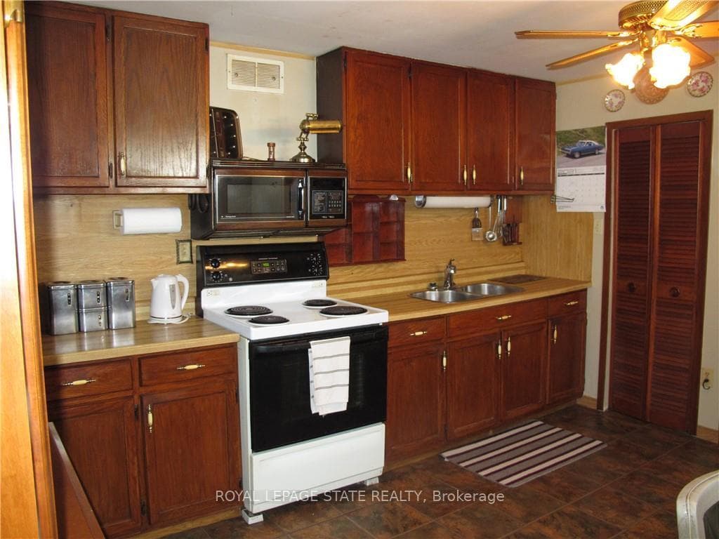 175 Walnut Street photo 7