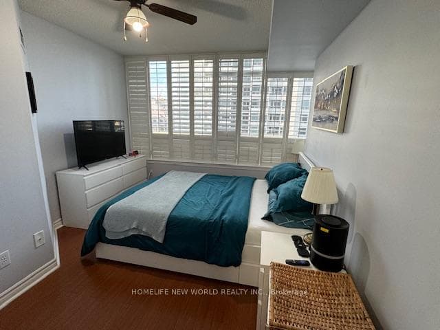 2 Rean Drive Unit 407 photo 8