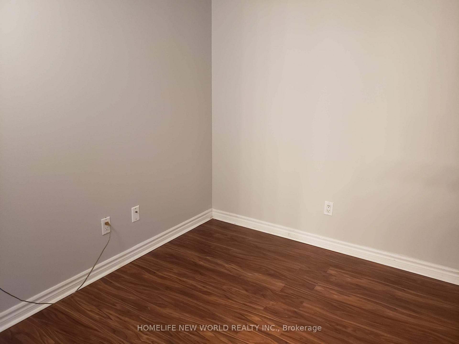 130 Pond Drive Unit 301 photo 4