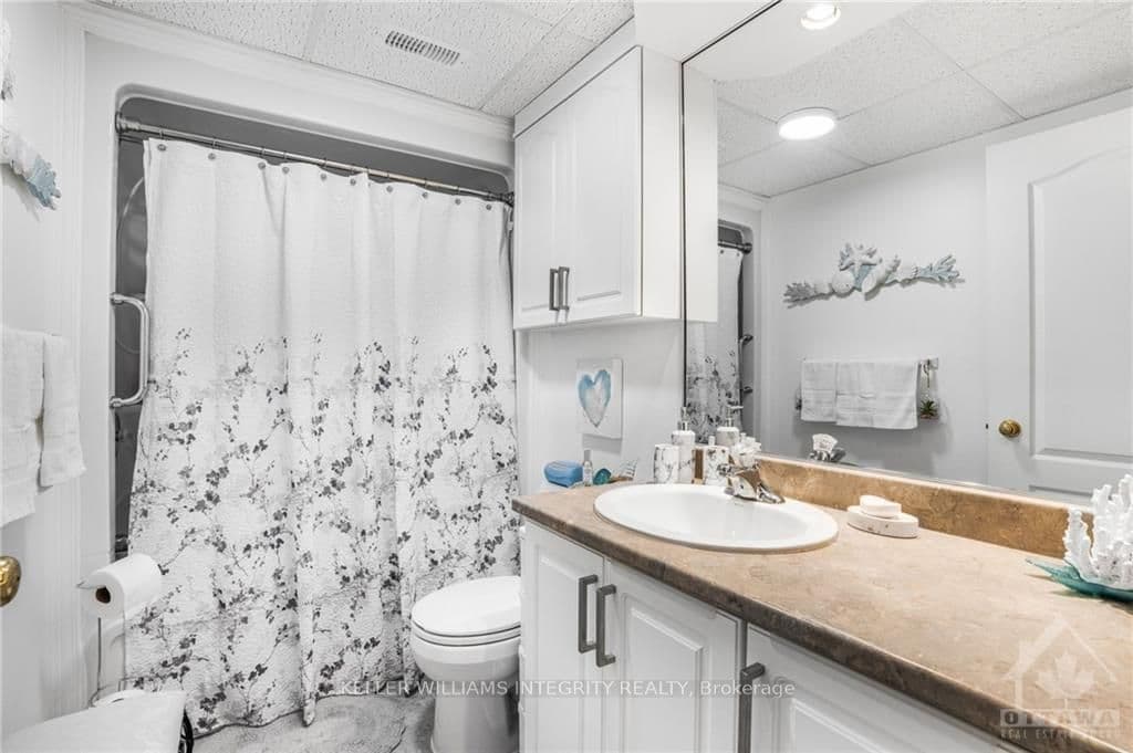 2691 SYLVAIN Street Unit 105 photo 16