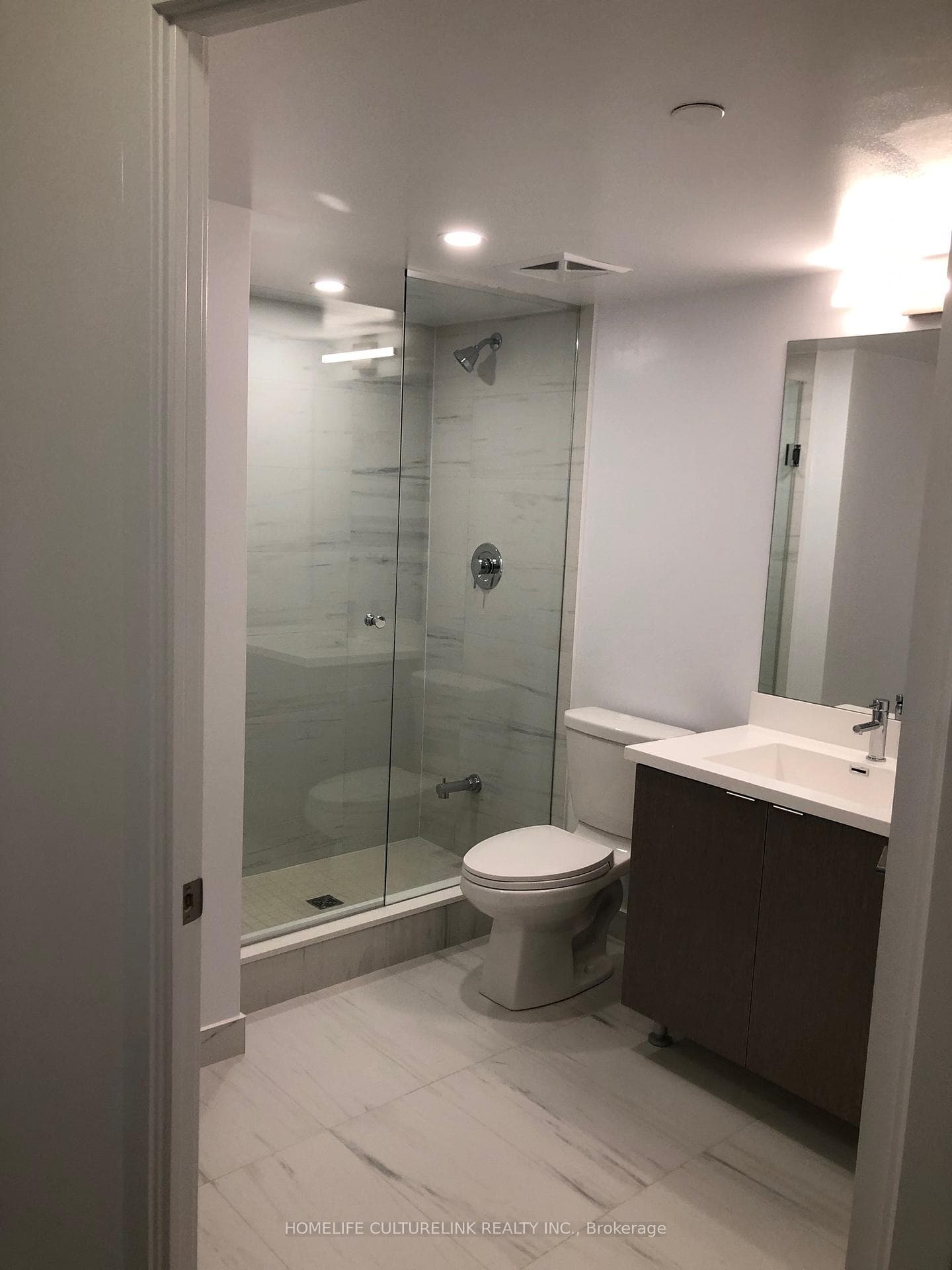 219 Dundas Street Unit 1102 photo 7