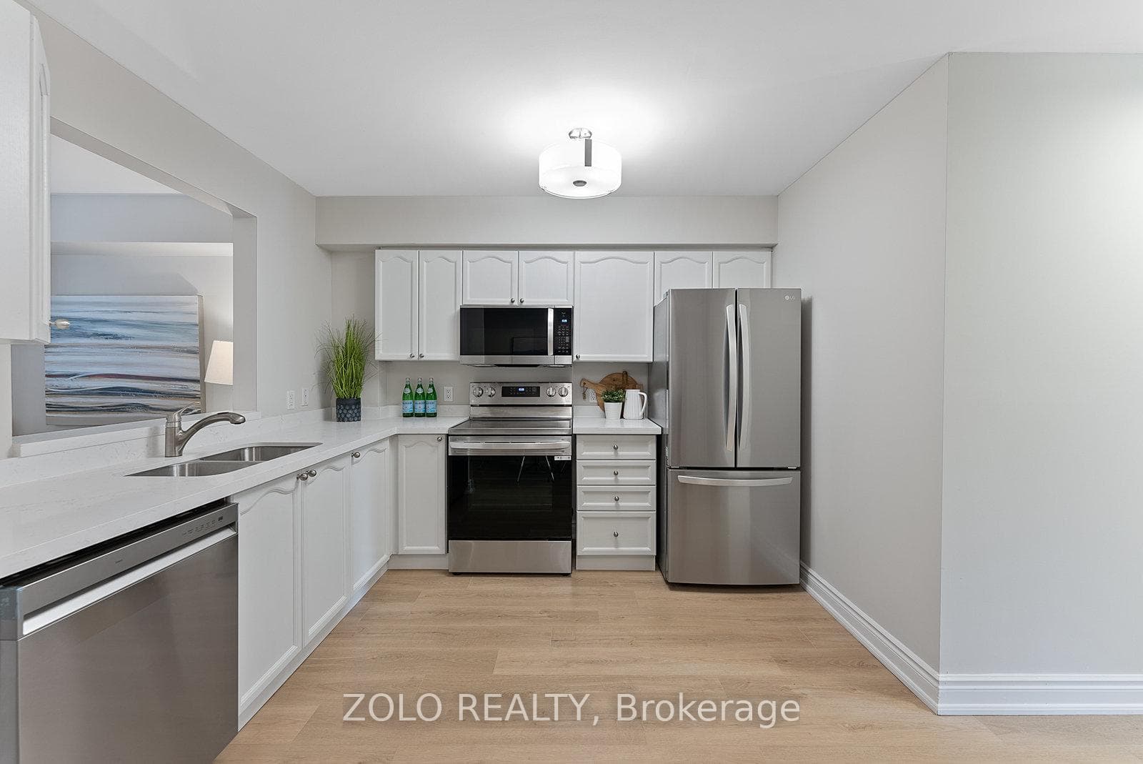 10 DOURO Street Unit 534 photo 9