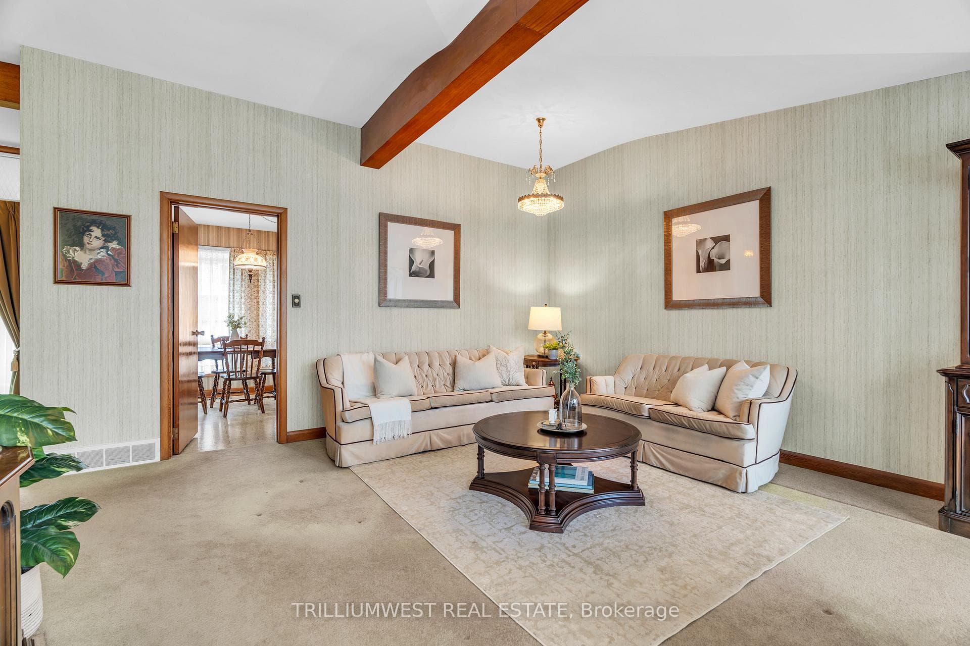 34 Bennett Avenue photo 10