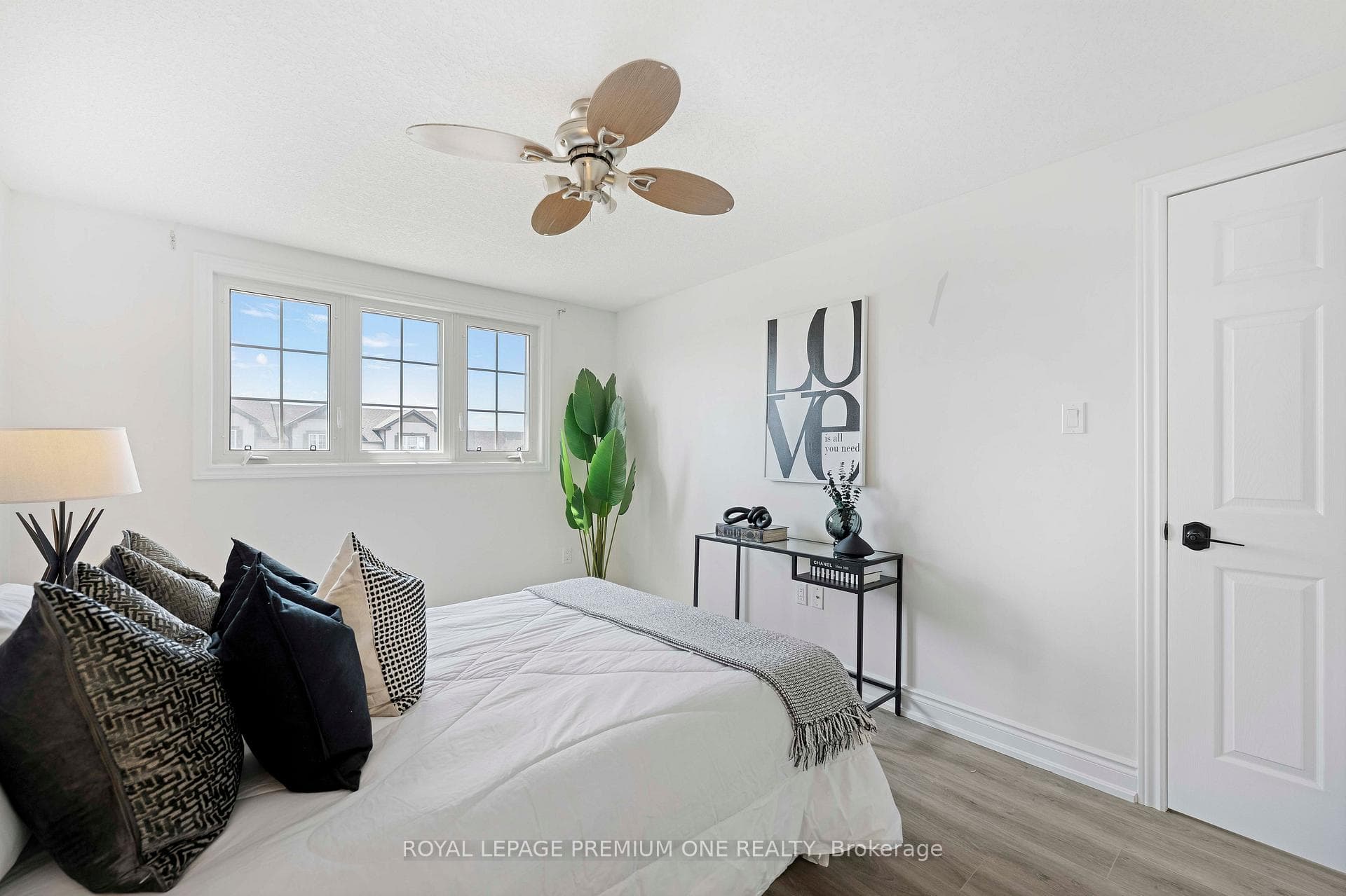 8 Madeleine Street photo 21