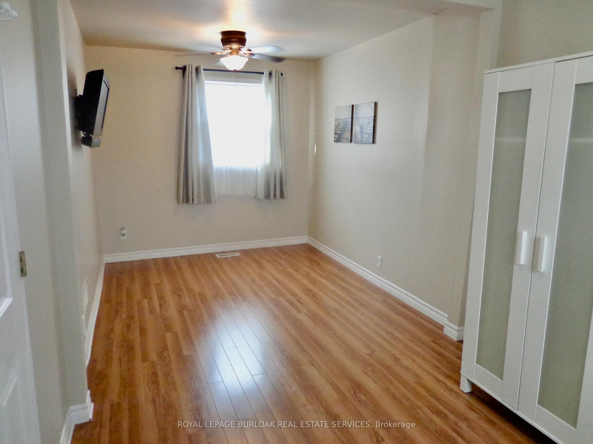 562 Beach Boulevard photo 11