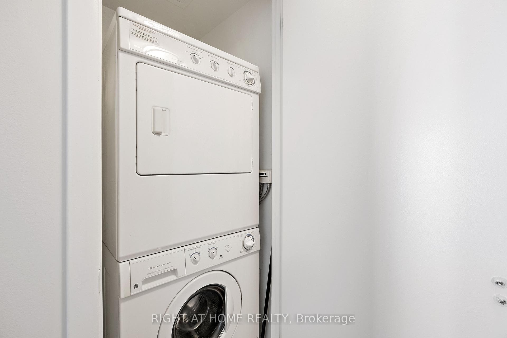 375 King Street Unit 3106 photo 13