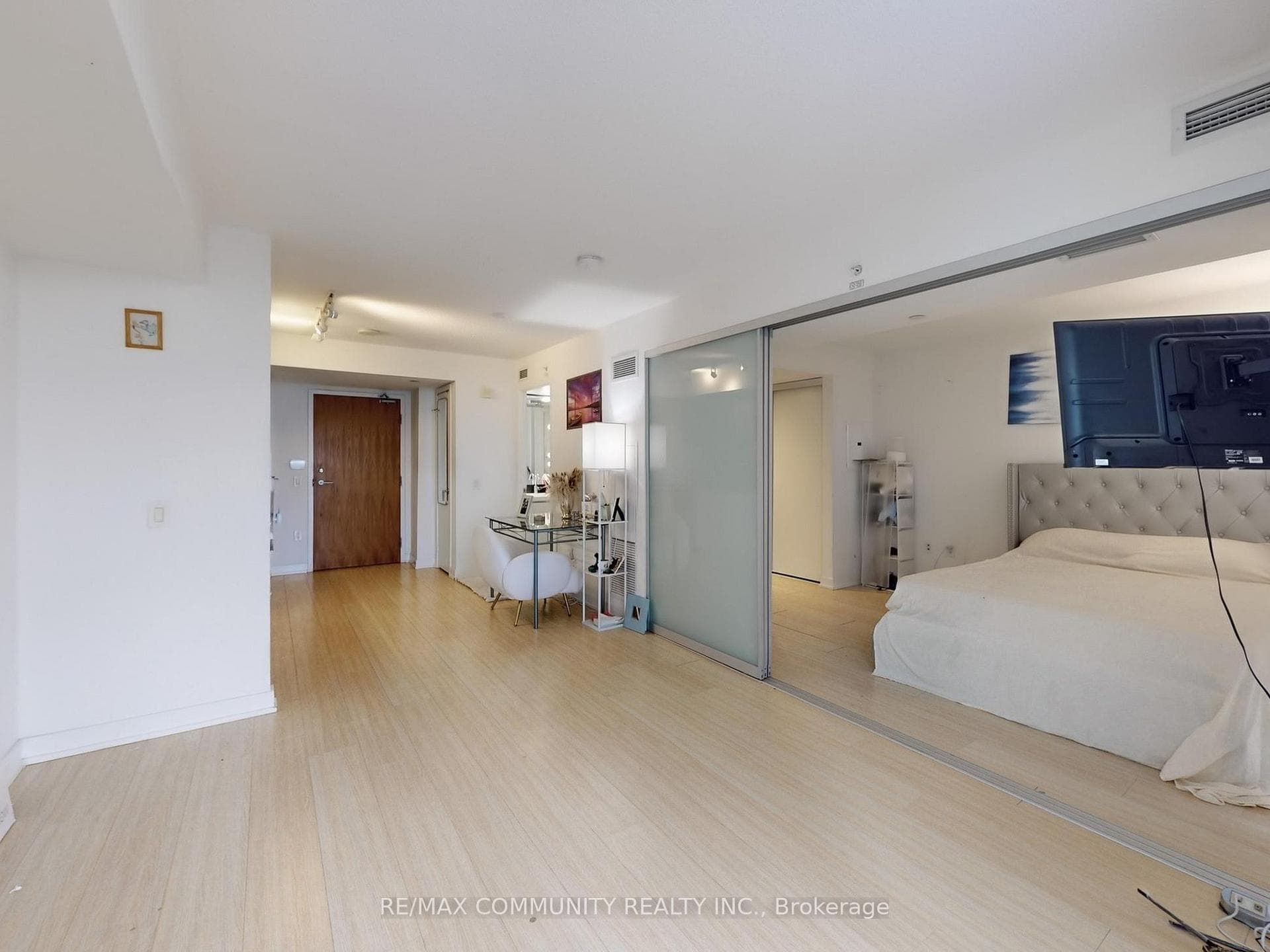 85 Queens Wharf Road Unit 2210 photo 10
