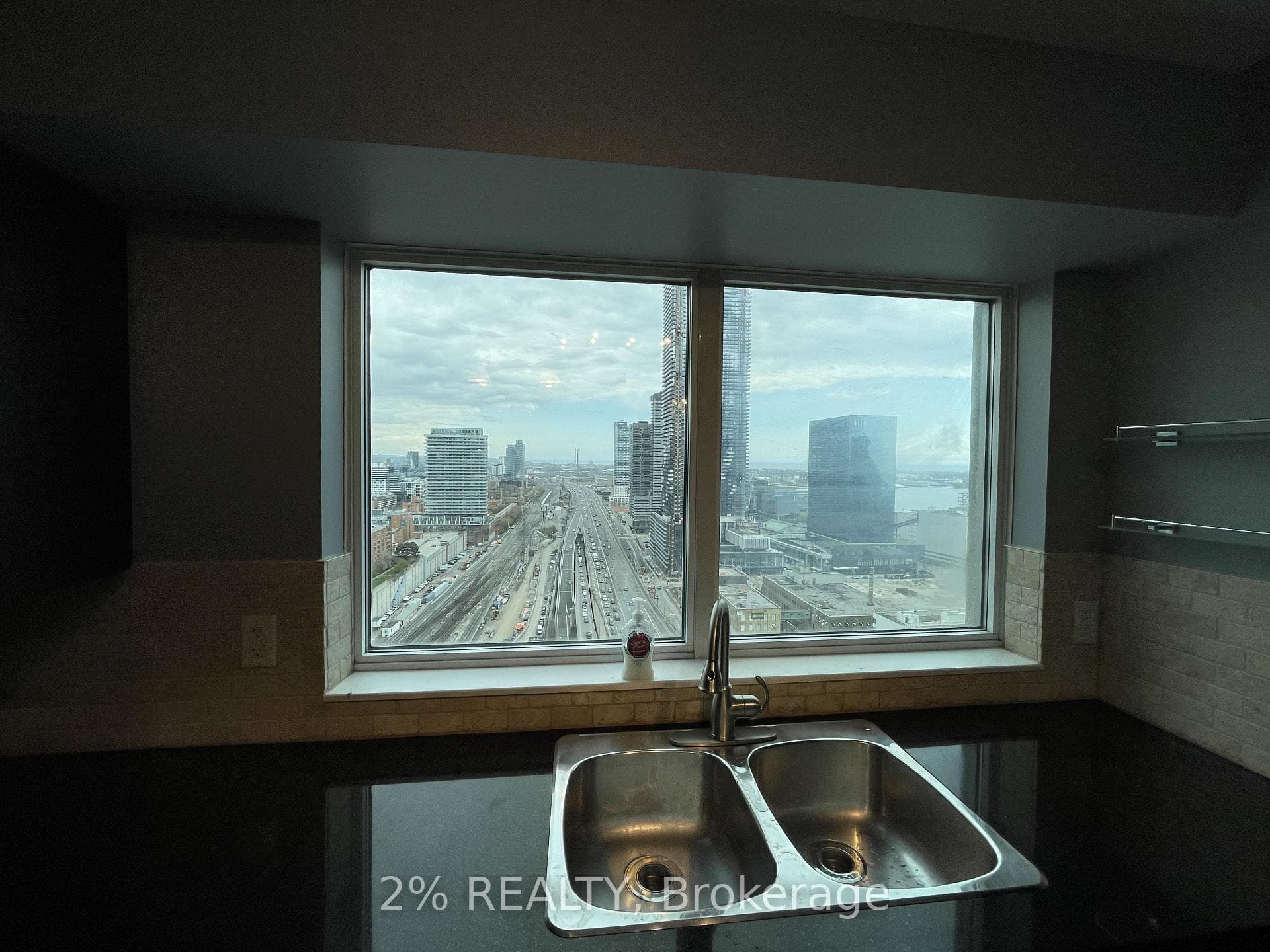 18 Yonge St N/A Unit 3004 photo 8