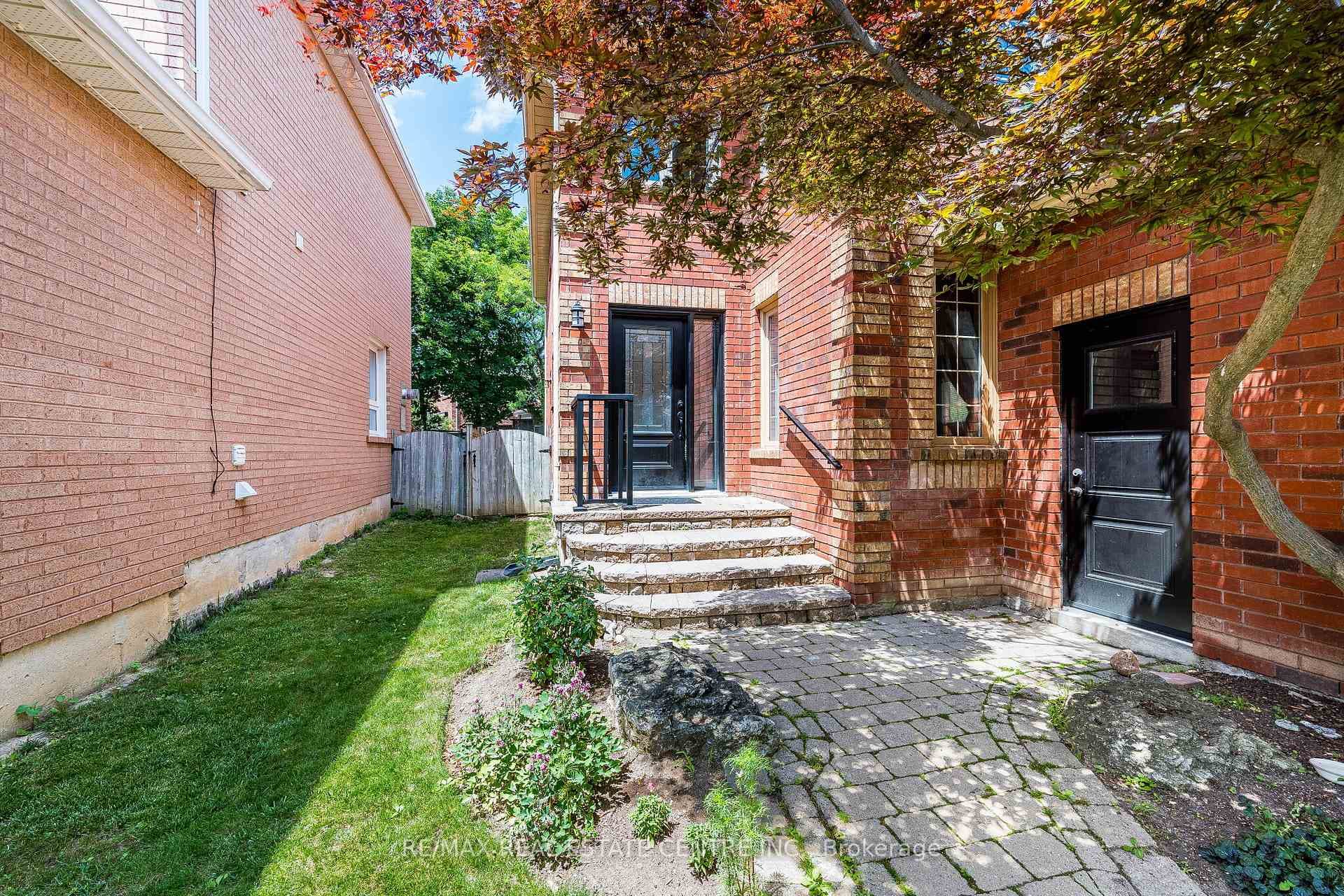 14231 Argyll Road photo 5