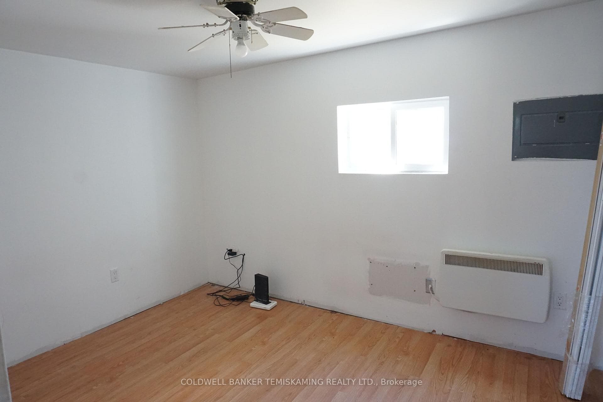 189 LANG Street photo 13