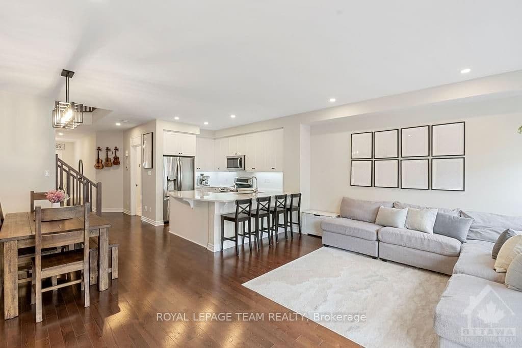 807 MIIKANA Road photo 10