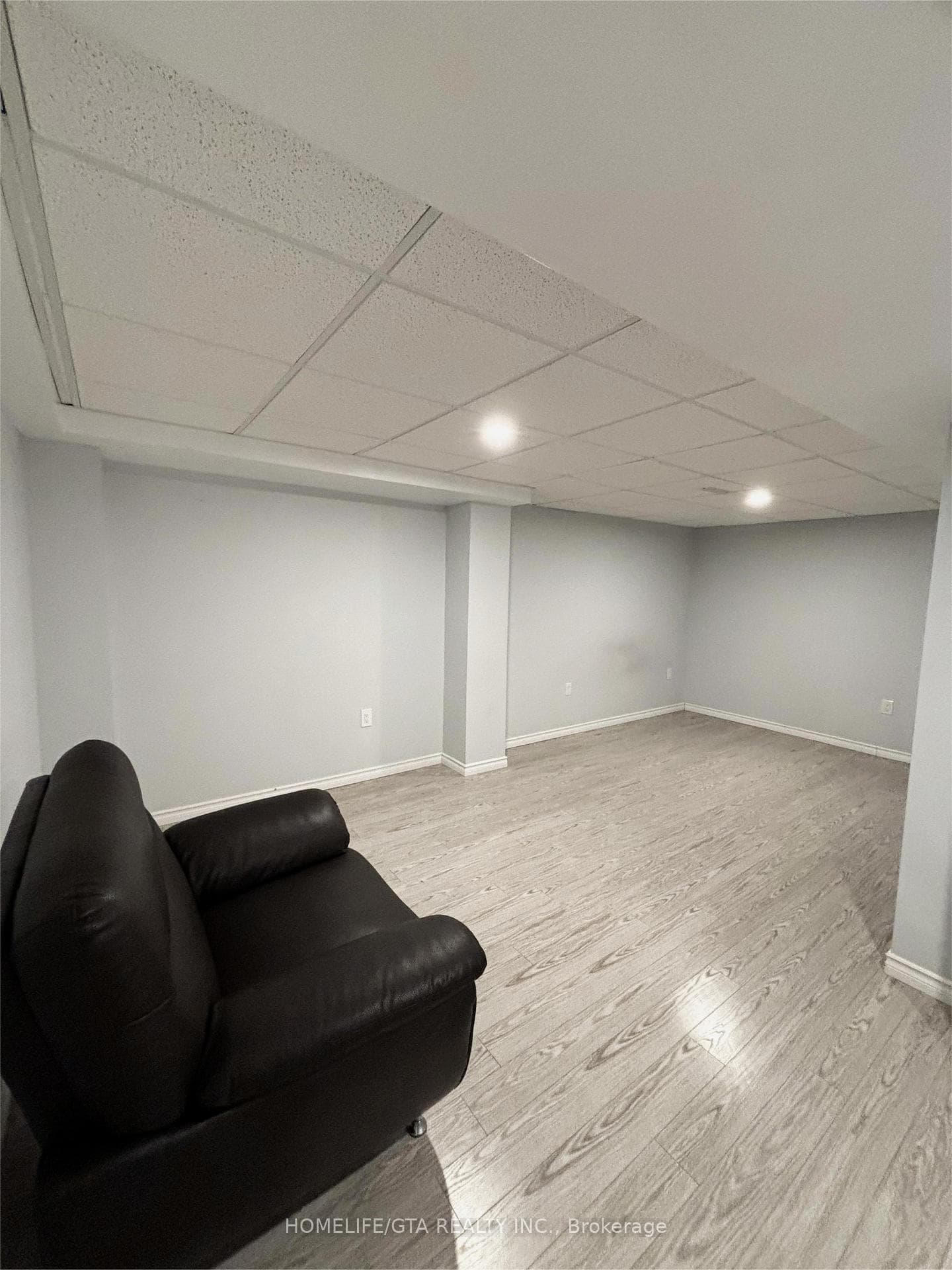 97 Garrardview Street photo 3