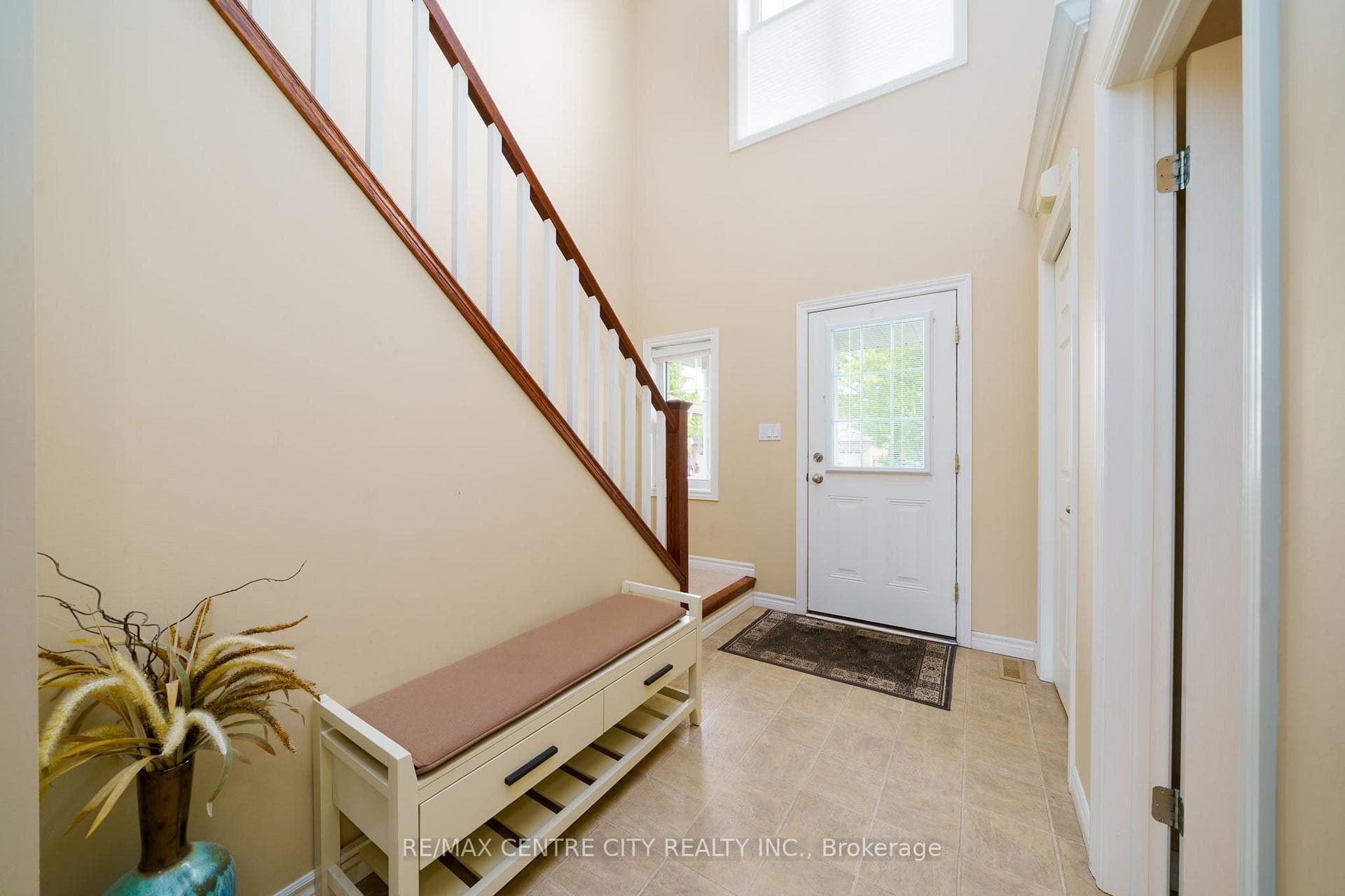 8 Fenwick Court photo 10