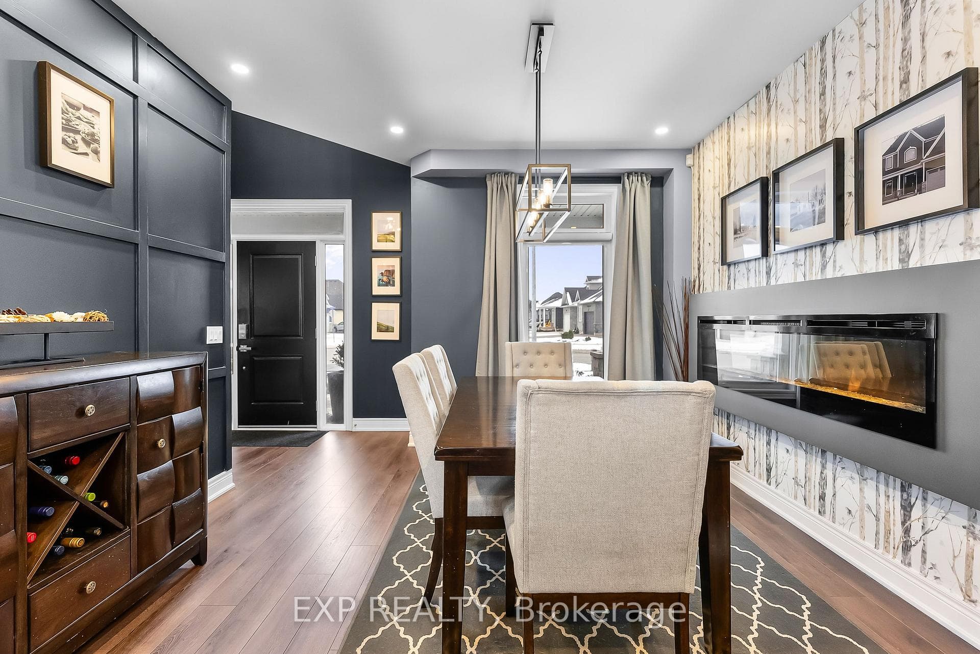 4026 Village Creek Drive photo 8