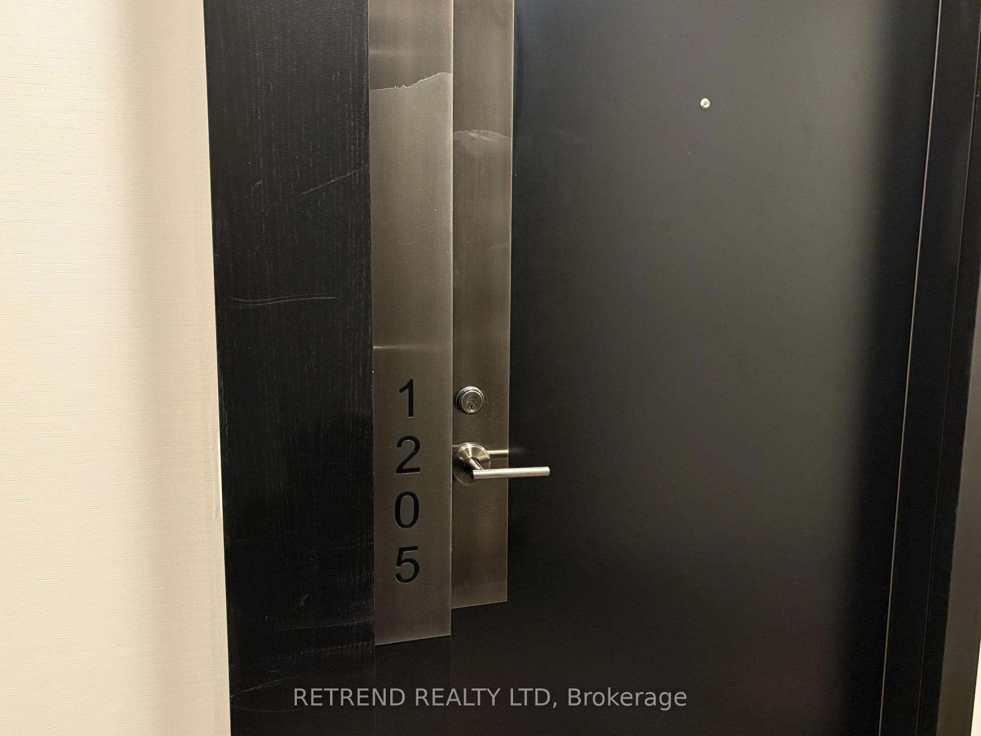 101 erskine Avenue Unit 1205 photo 8