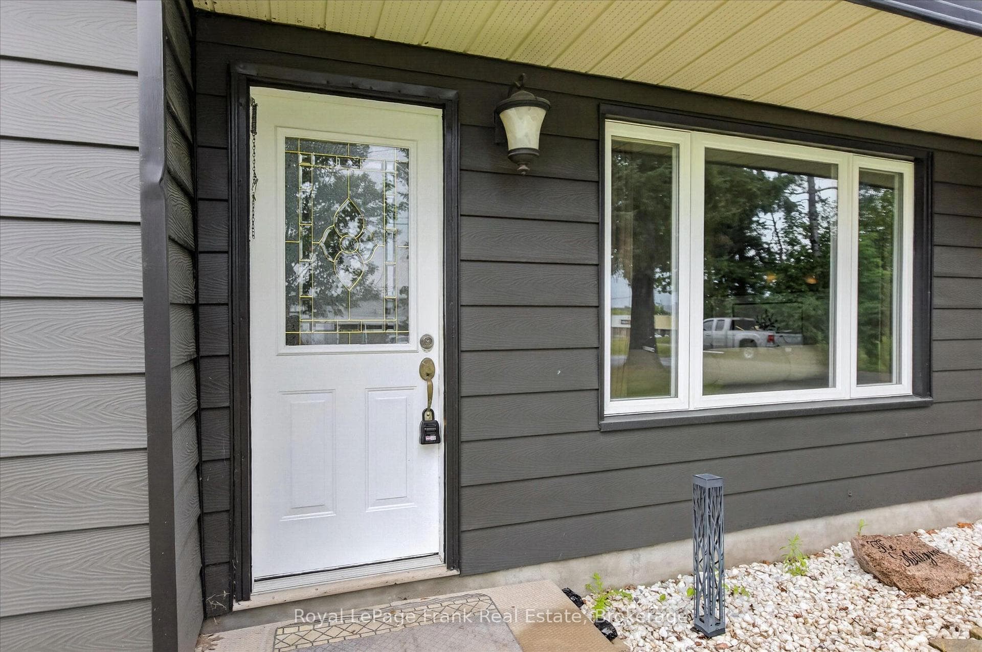 731 Harper Road photo 3