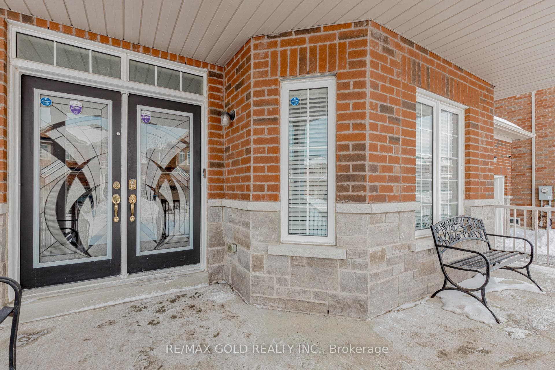 24 Cookview Drive photo 3