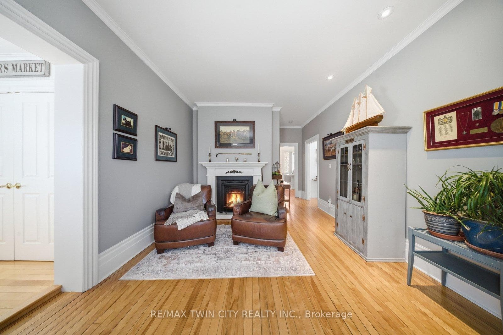 108 William Street photo 11
