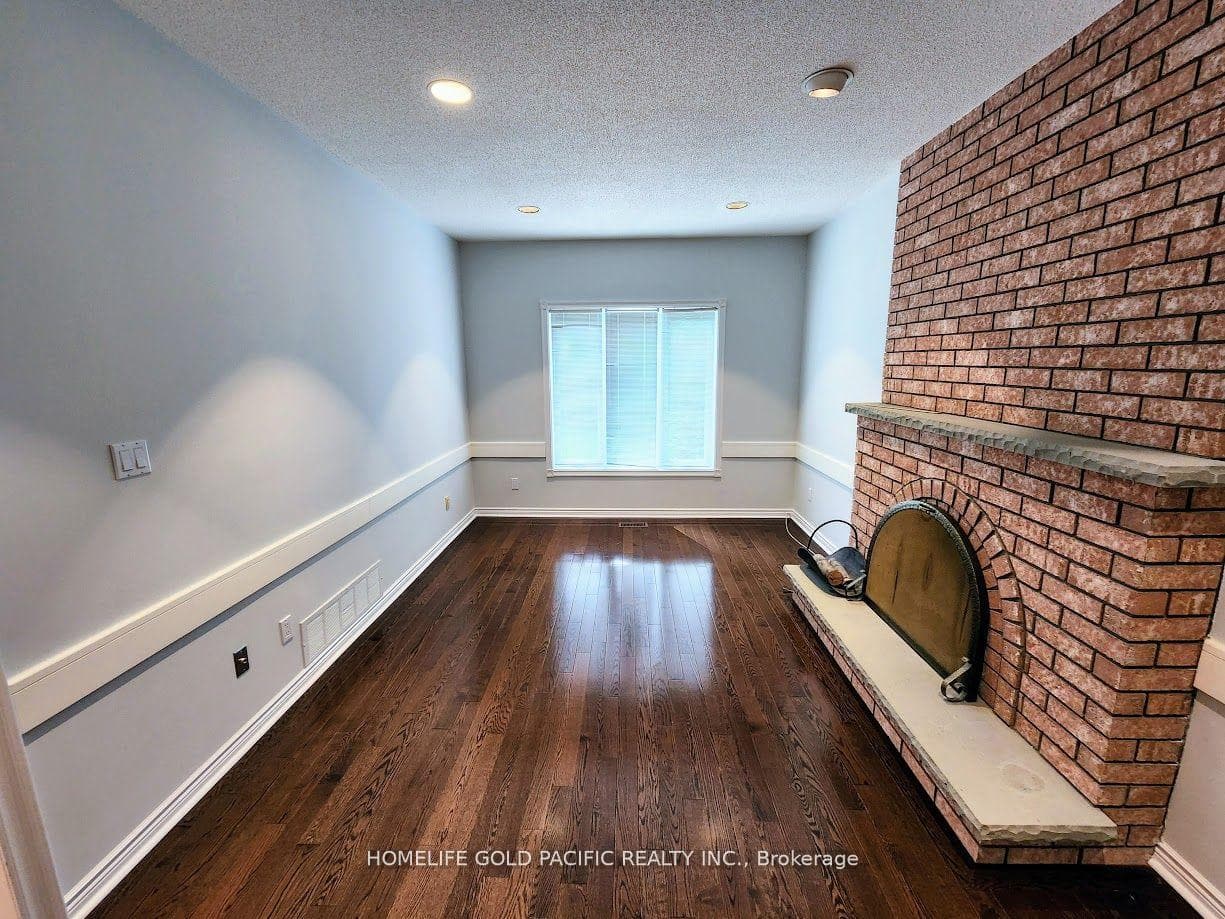 12 Silver Fir Street photo 11