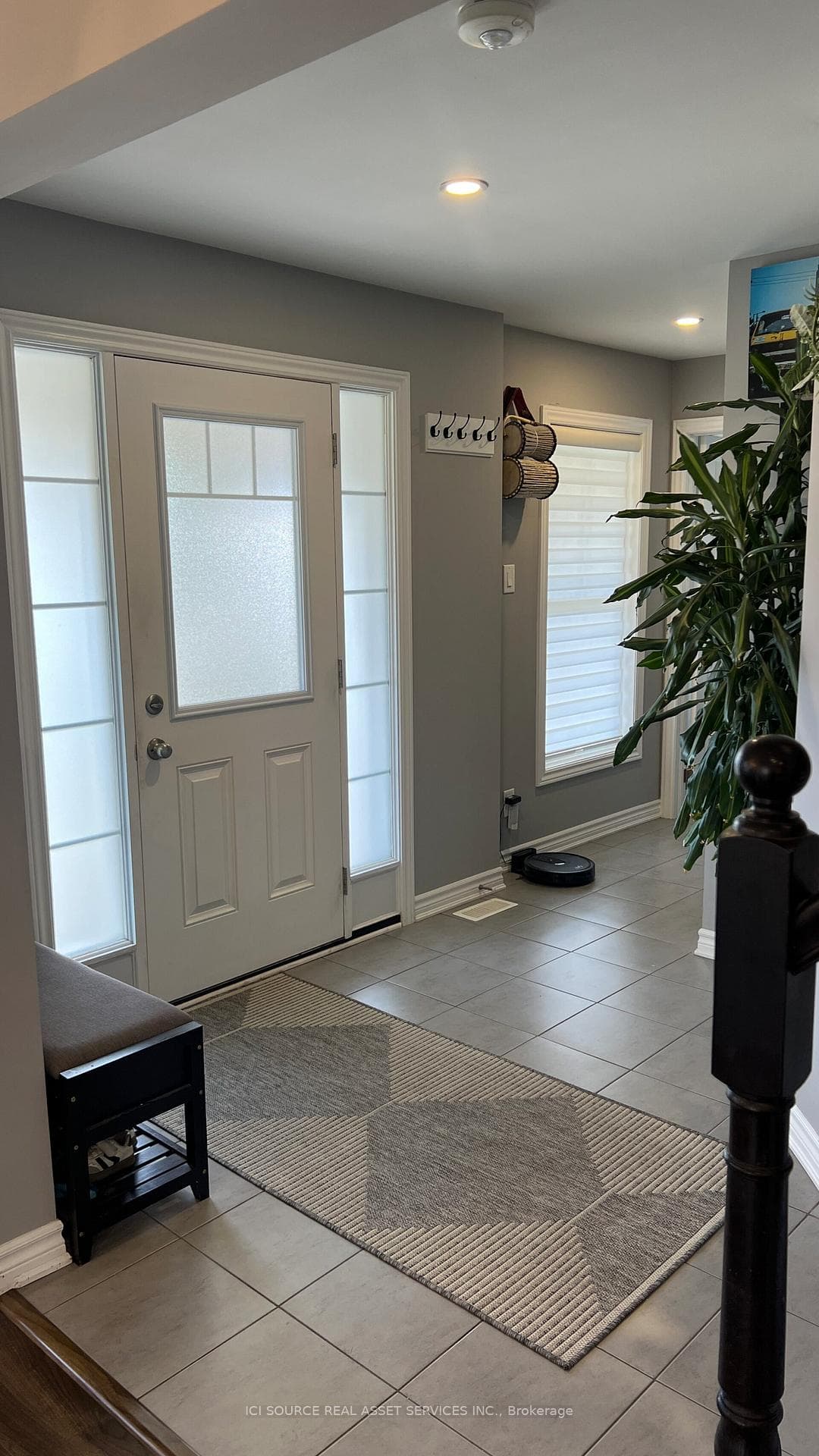 330 Sweetclover Way photo 2