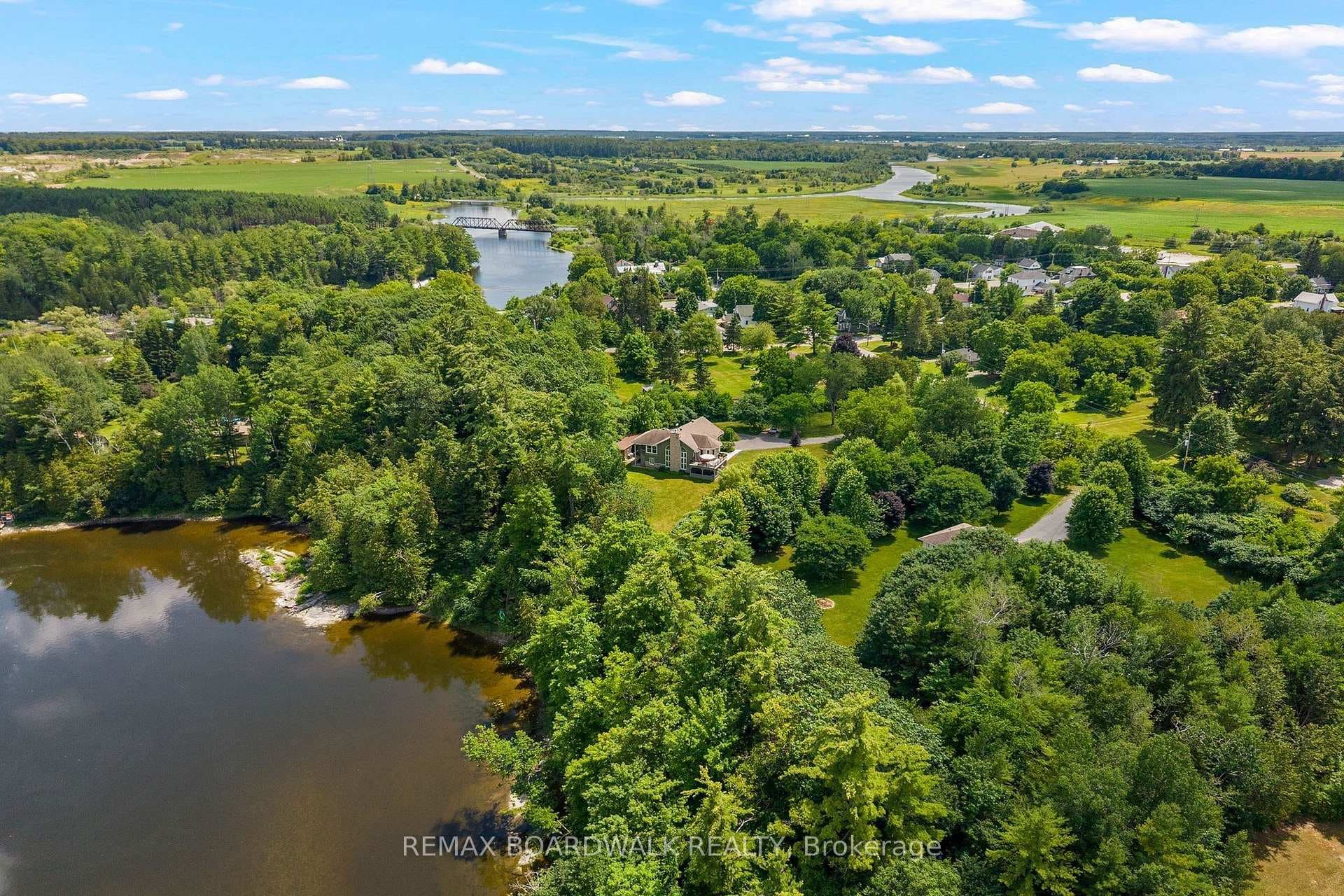 4844 Mohrs Road photo 2