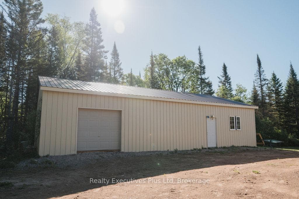 387 BRENNAN'S Road photo 18