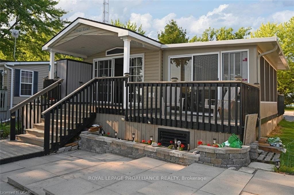 486 Cty Rd 18 - 91 Cherry Beach Lane photo 2