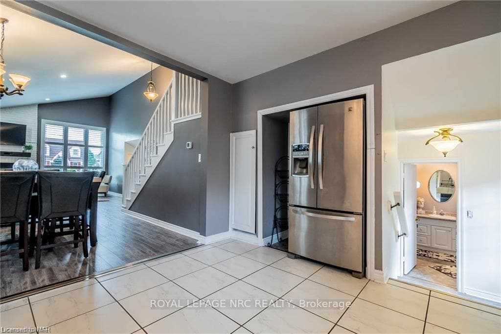 376 AQUEDUCT Street photo 17