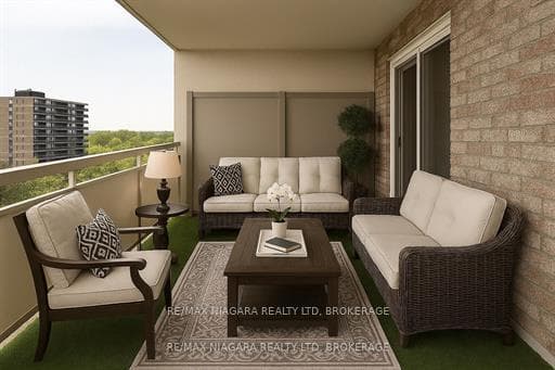 Digitally staged - private, relaxing outdoor space
