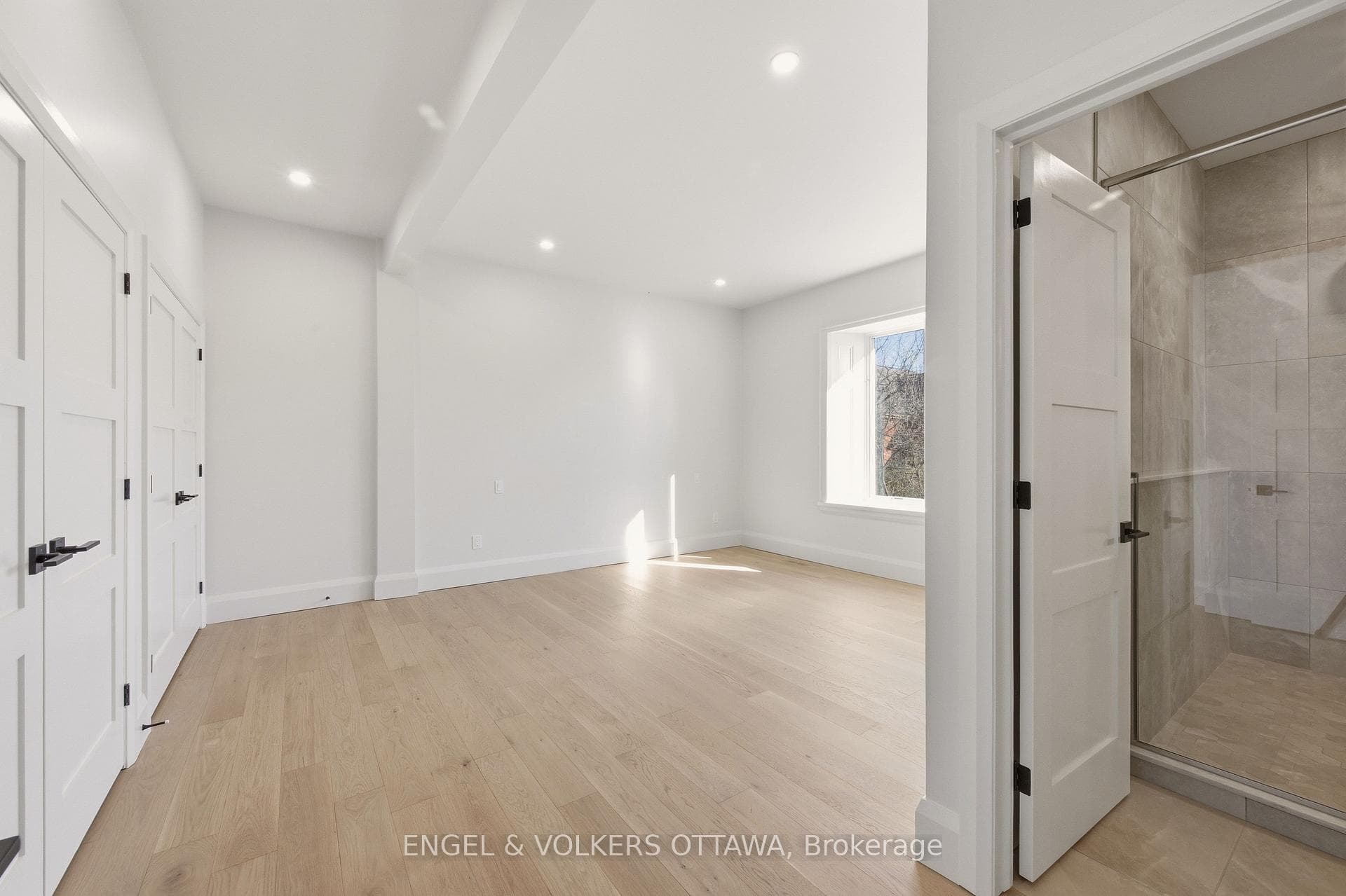 35 MacKay Street photo 29