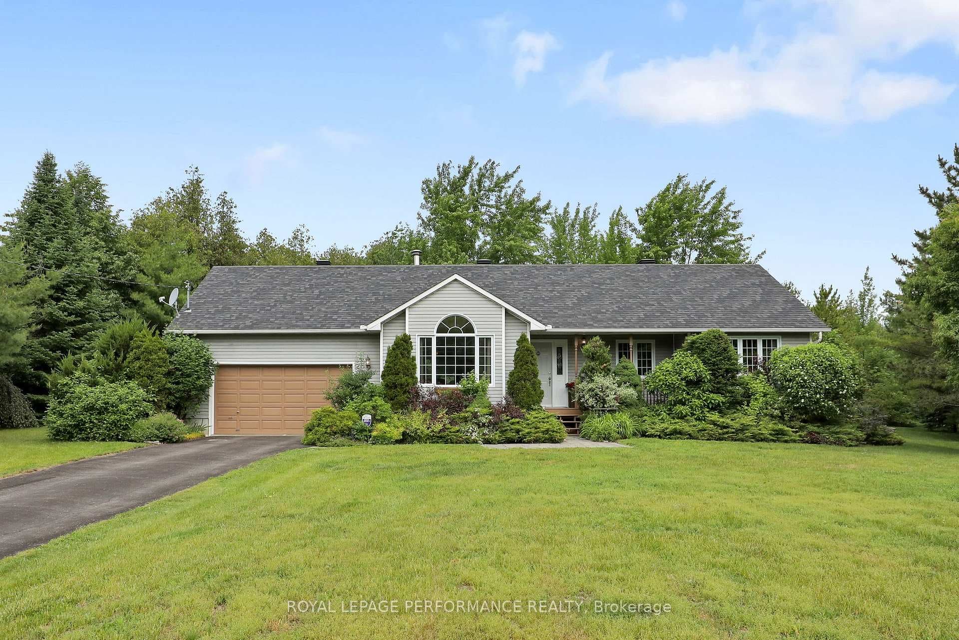 6115 Kaycourt Drive photo 1