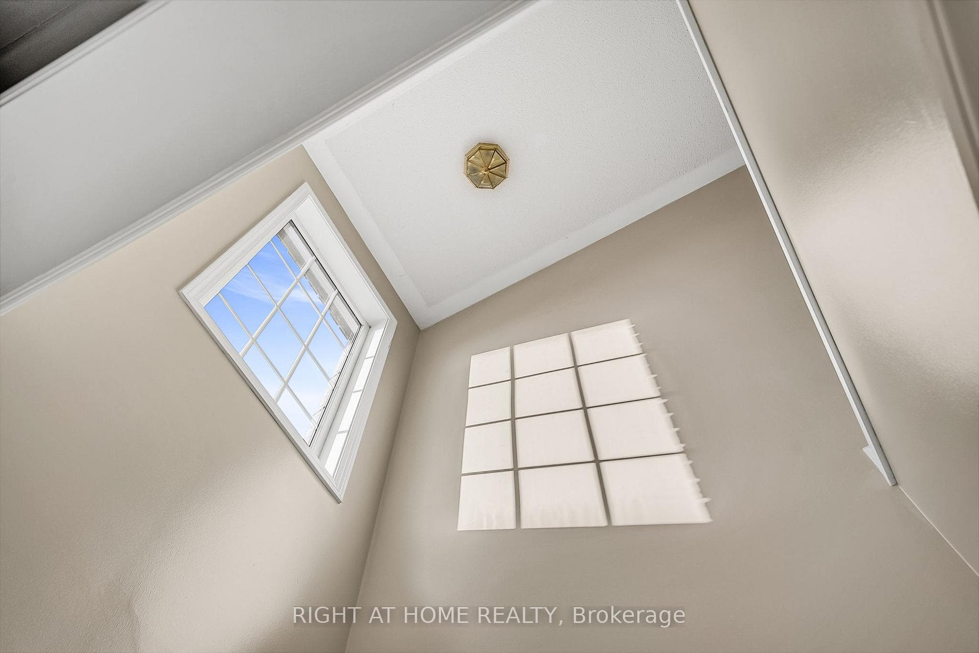 421 John Deisman Boulevard photo 19