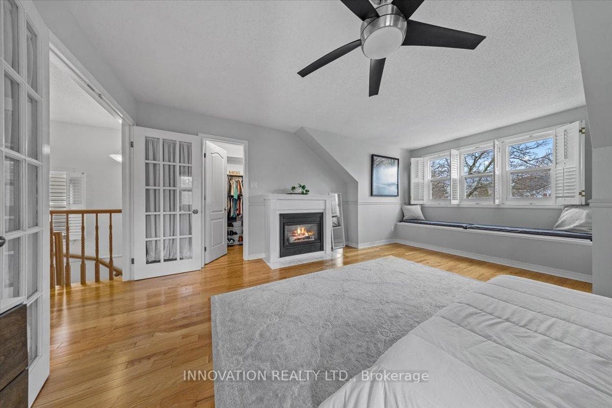 4 Newborough Crescent photo 18