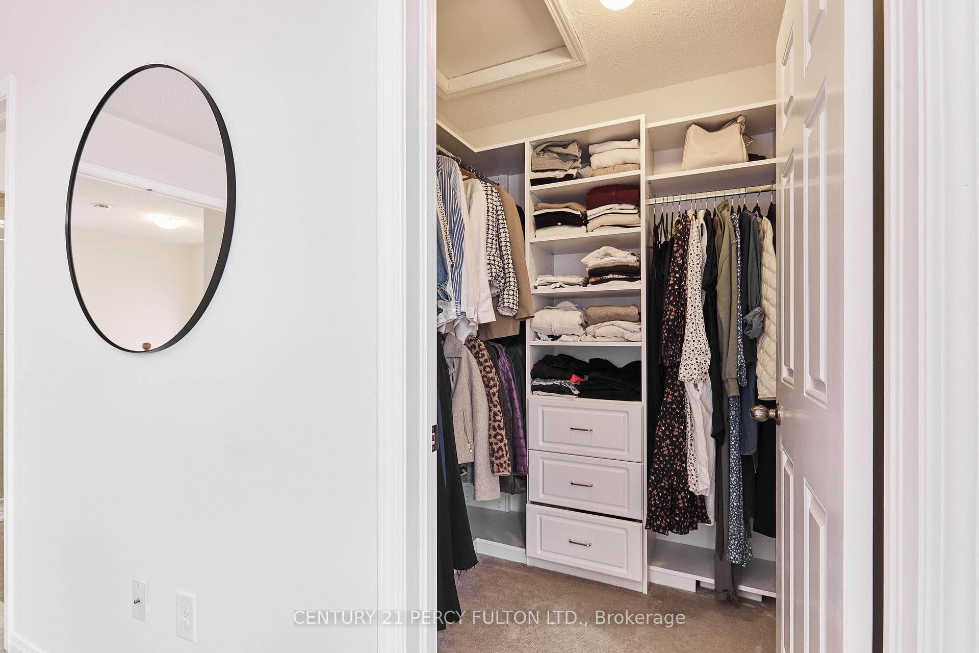 10 Mcbride Avenue photo 22