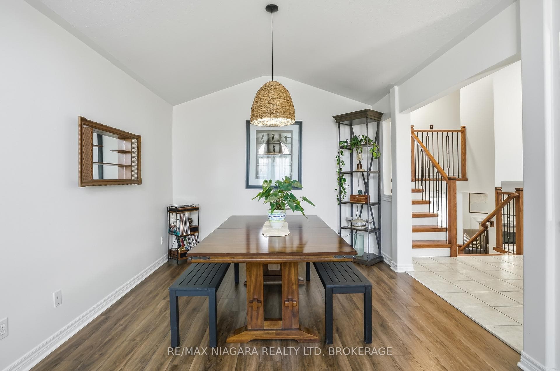858 Canada Drive photo 29