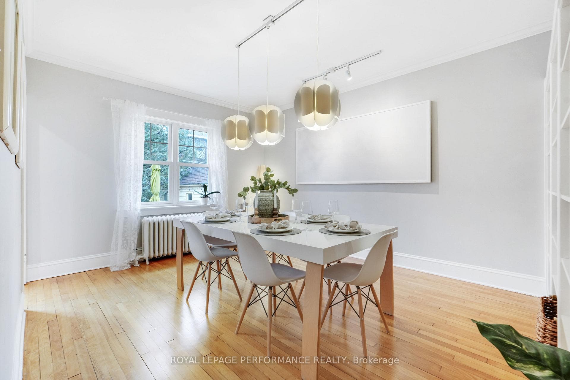 33 Ossington Avenue photo 12