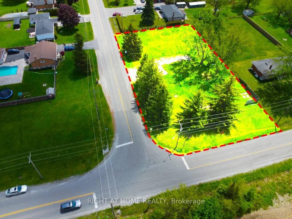 9923 Dickenson Road photo 3