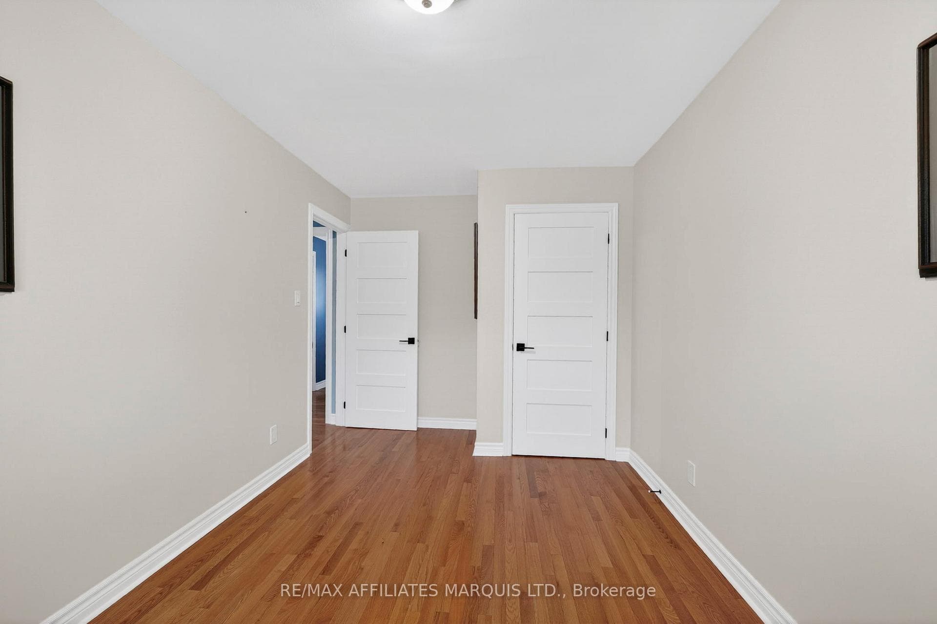 207 McKenzie Street photo 28