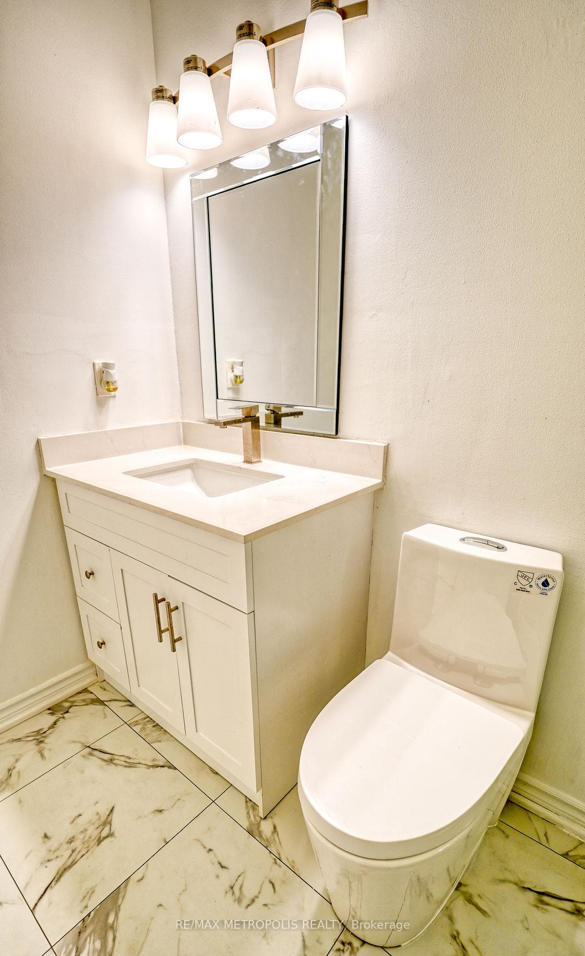 131 Taunton Road Unit 206 photo 22