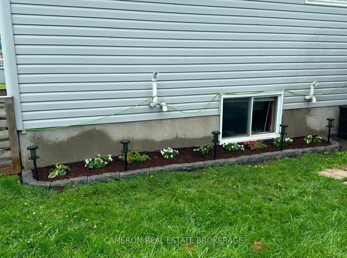 3215 Johnston Avenue photo 32