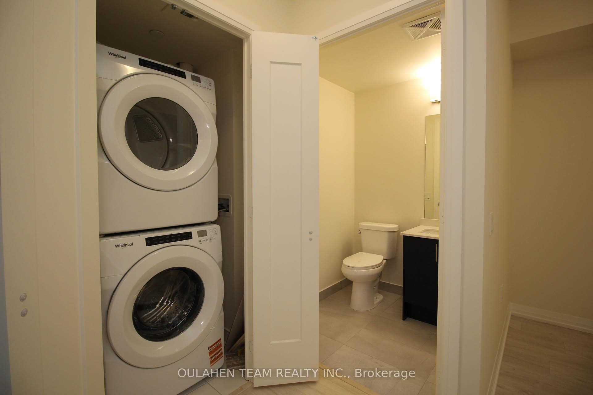 27 Korda Gate Unit 208 photo 15