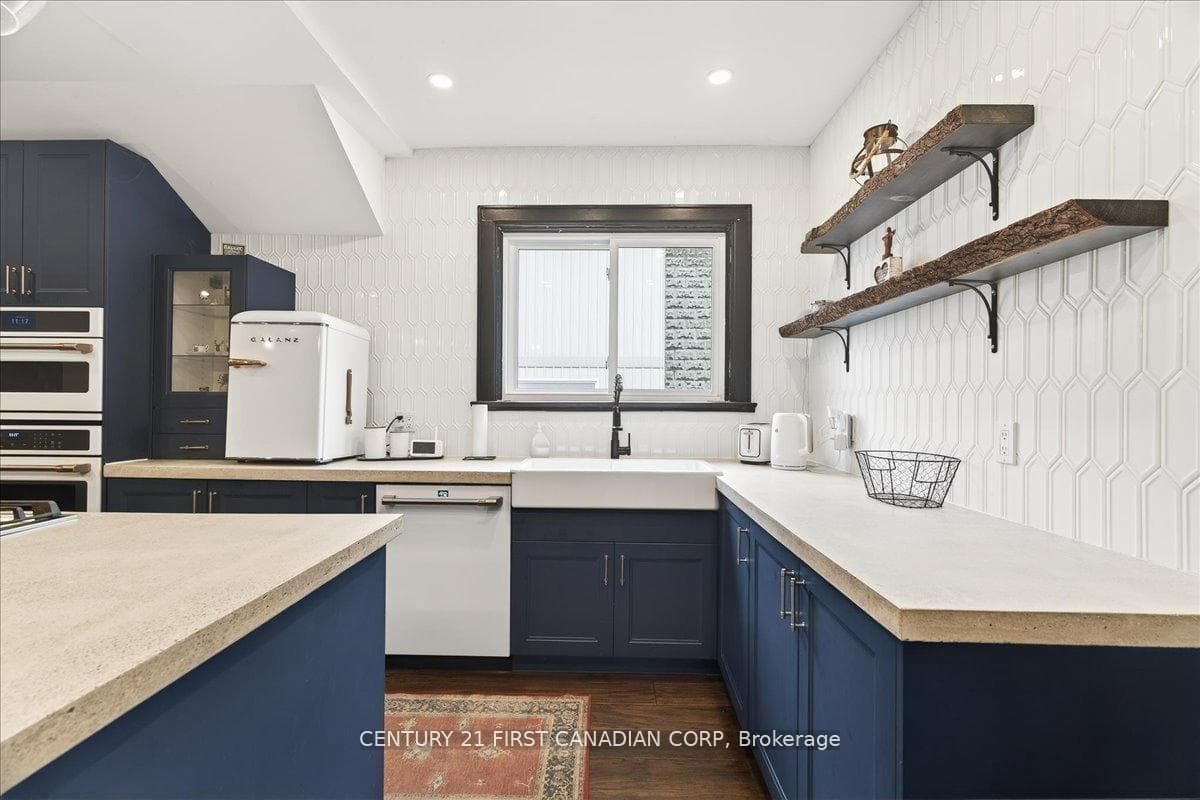 18 Colborne Street photo 17