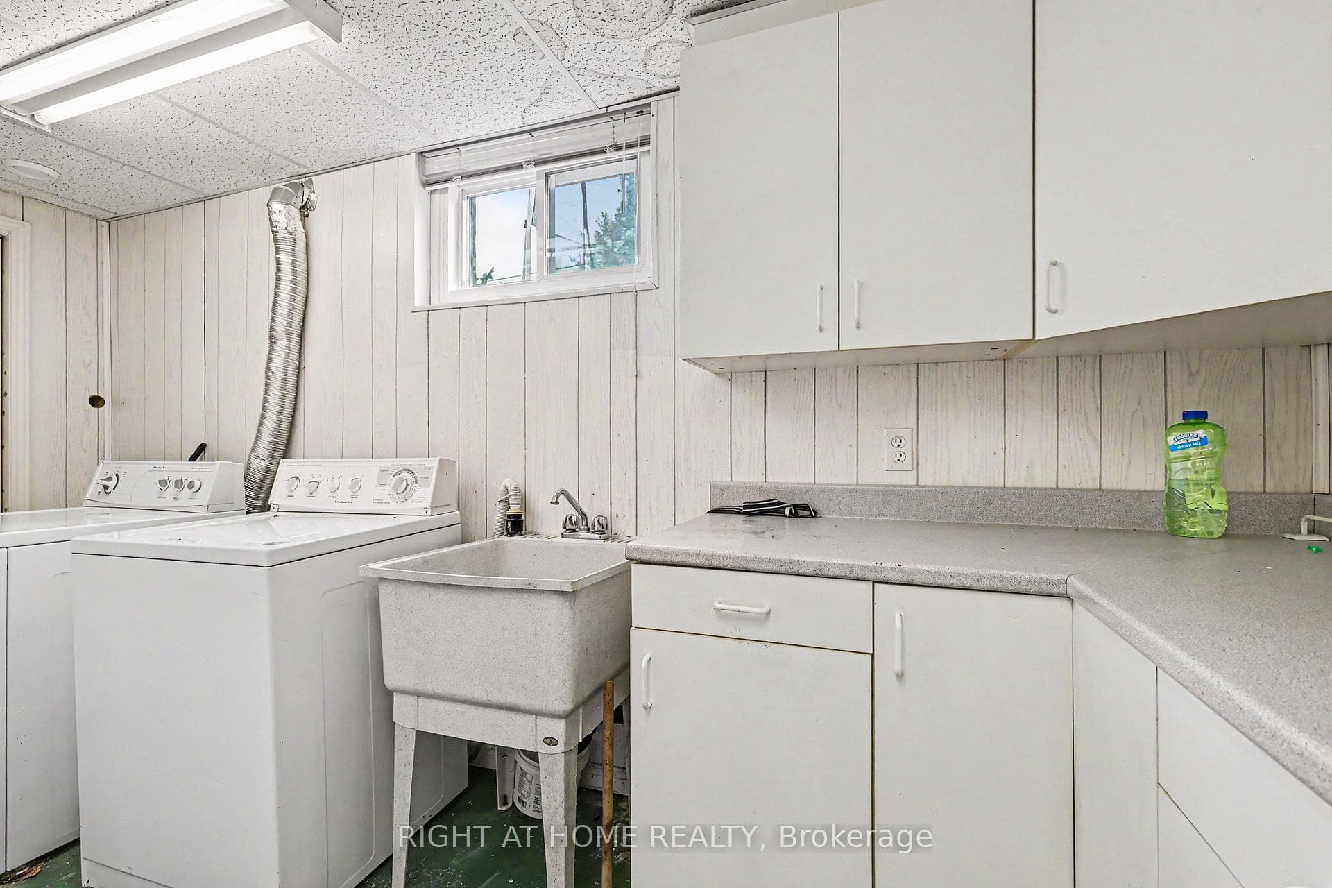 1640 FISHER Avenue photo 19
